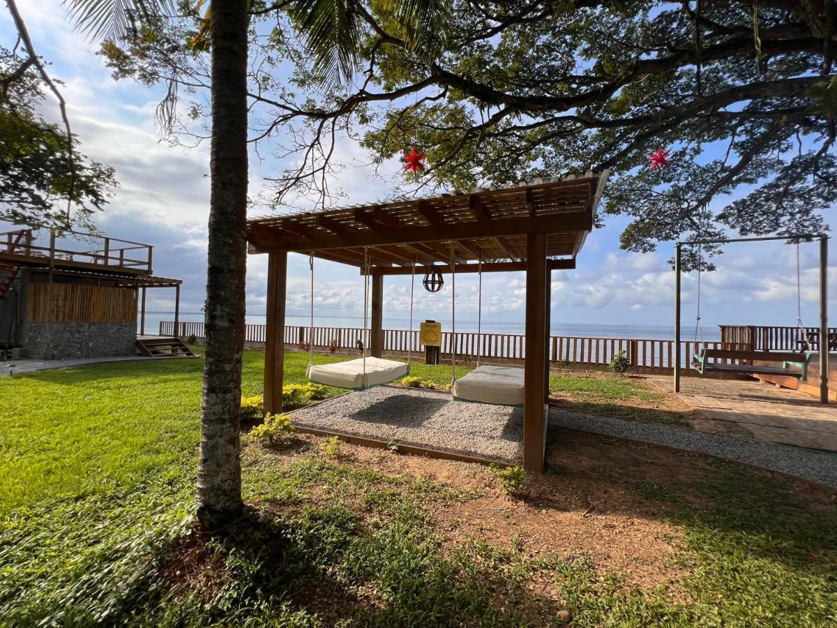 Sunset Hut Hostel オモア エクステリア 写真